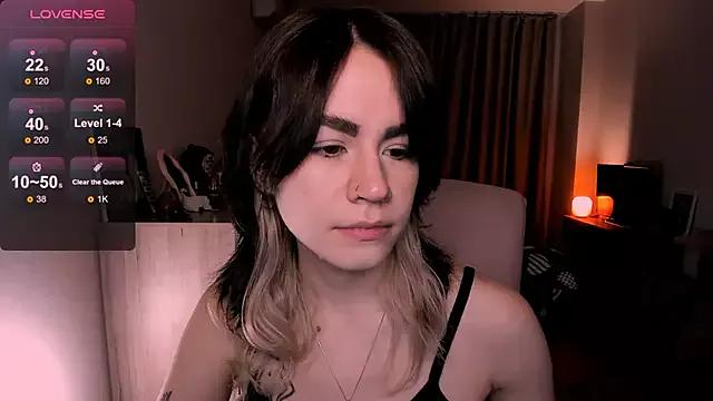 _selectrra on StripChat 