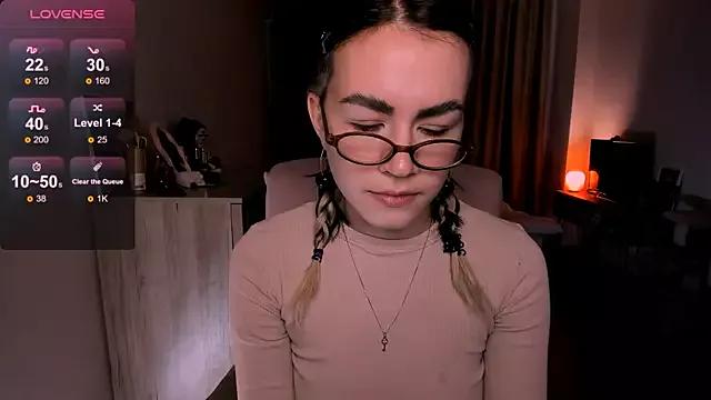 _selectrra on StripChat 