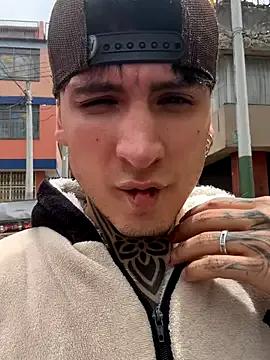 Freechat _Tomy08calderon on StripChat