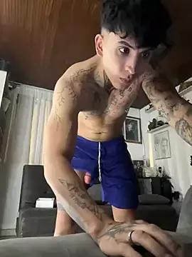 Freechat _Tomy08calderon on StripChat
