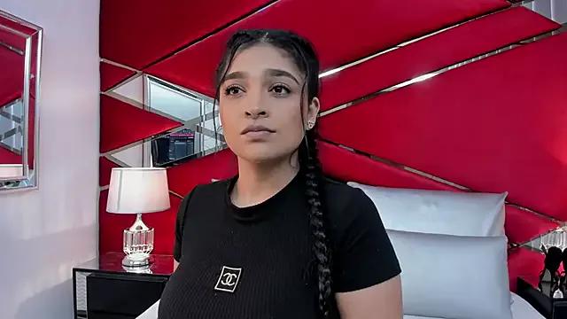 Freechat AdeleGray on StripChat