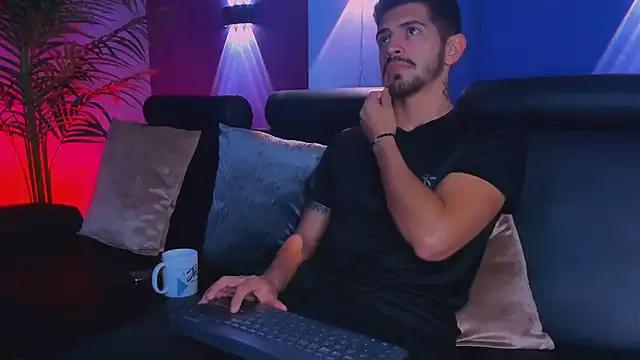 AlejandroStormm on StripChat 