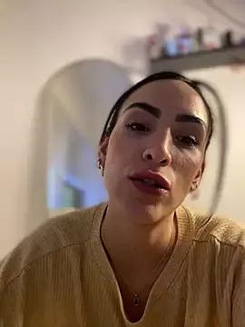 Freechat alessandra-a on StripChat