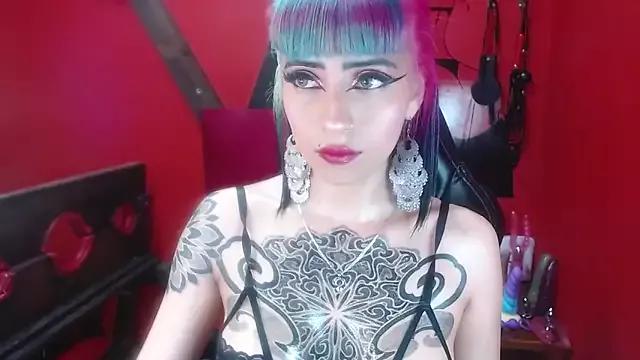 AlissaPeachx on StripChat 