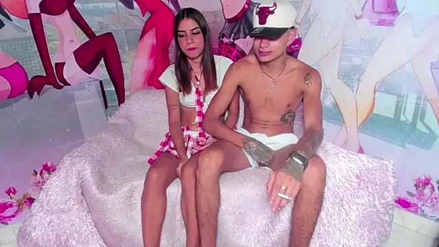 Freechat amazing_group_hot69 on StripChat