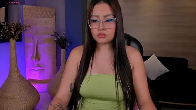 Freechat AmberLewis_ on StripChat