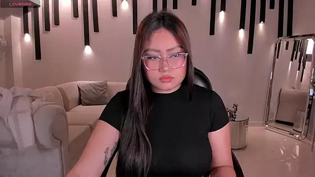 Freechat AmberLewis_ on StripChat