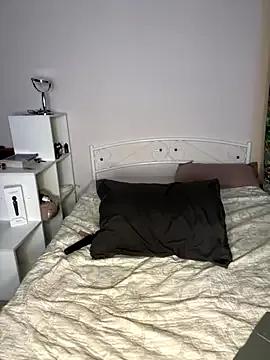 Masturbate to Amy_Sky_, she wants to masturbate for you Amy_Sky_ from StripChat