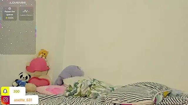 Freechat Anette_ on StripChat