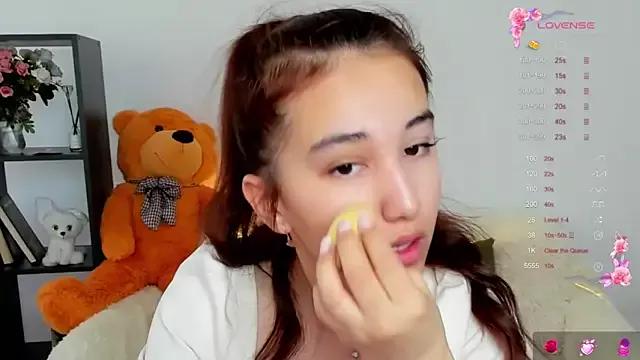anna_elfi on StripChat 