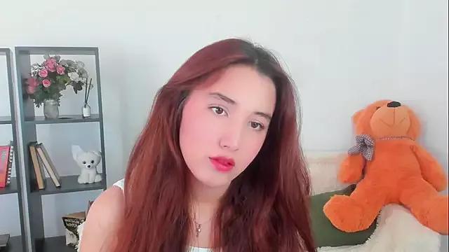 anna_elfi on StripChat 
