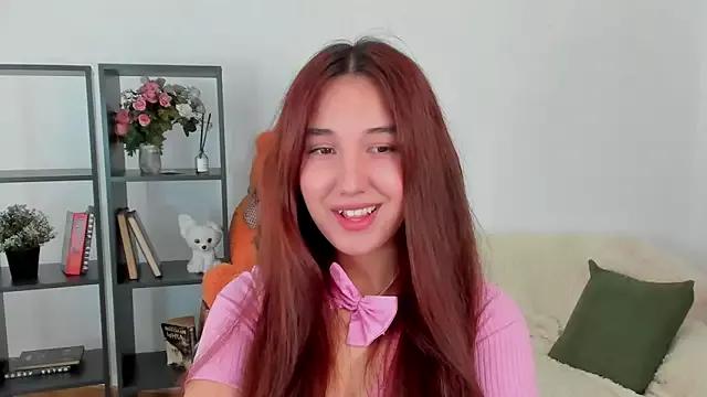 anna_elfi on StripChat 