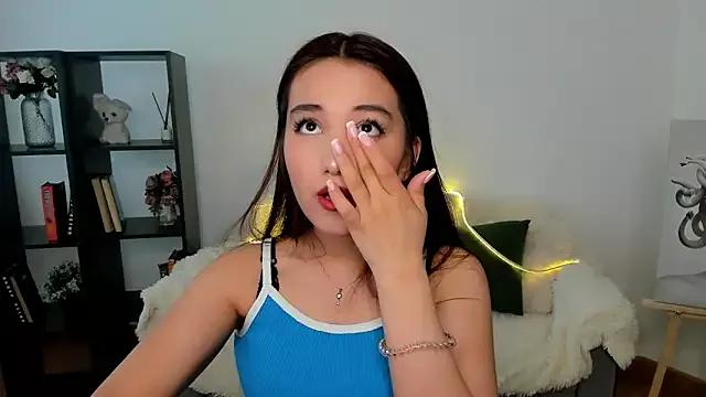 anna_elfi on StripChat 