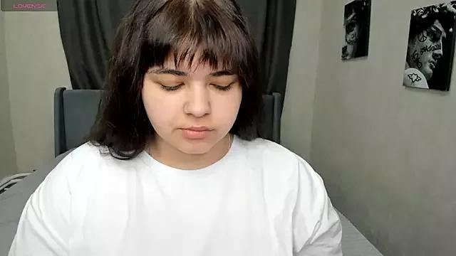 Annette_Nelson on StripChat 