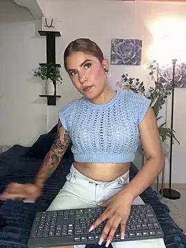 Freechat antonelaswete02 on StripChat