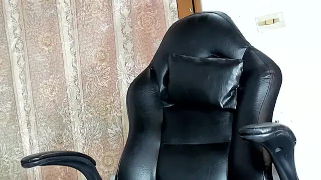 Antonellasmith00 on StripChat 
