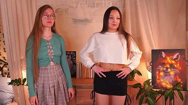 Masturbate to sweet model ArianaSweazy ArianaSweazy from StripChat