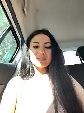 ArianaTurner on StripChat 