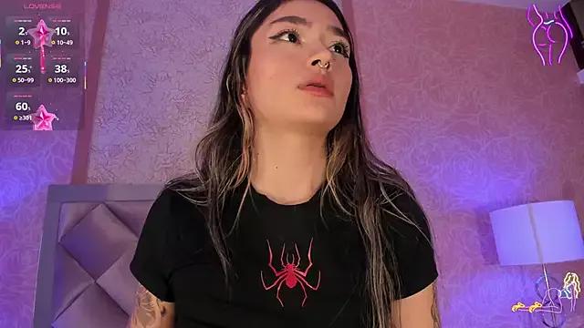 Freechat Arianavillada on StripChat