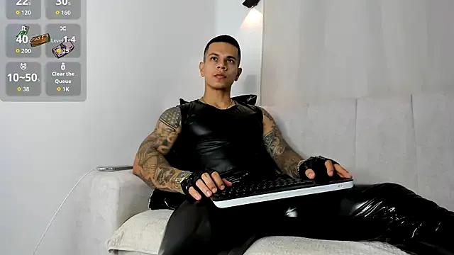 Masturbate to Aron_Dark, he wants to masturbate for you Aron_Dark from StripChat