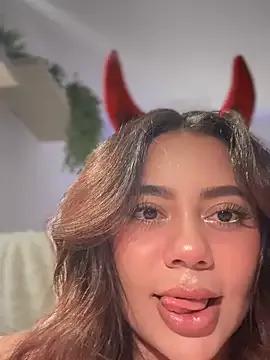 Masturbate to 23 years old Aryrosee from StripChat Aryrosee from StripChat