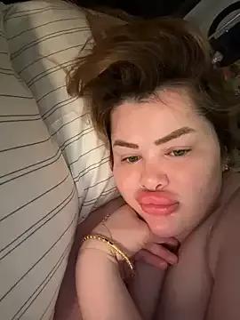 Freechat aydabella7777 on StripChat