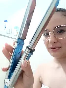 Freechat baaby-miiaa on StripChat