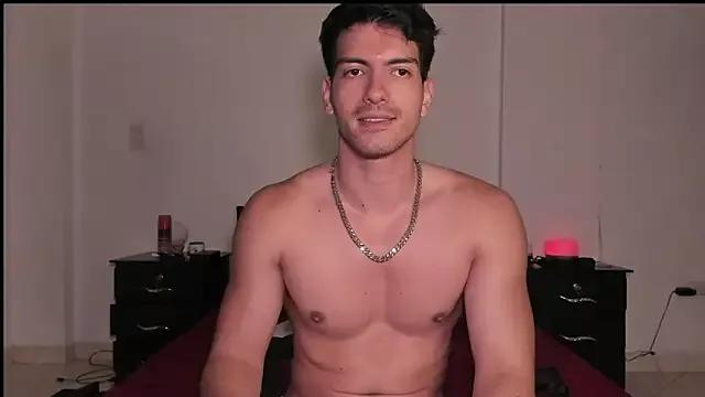 bbbeachboy on StripChat 