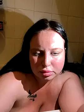 Freechat brunetteGirl274 on StripChat