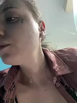 Freechat bunnythetailor on StripChat