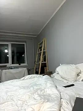 bunnythetailor from StripChat