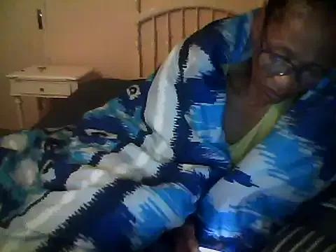 Freechat bustybillies on StripChat