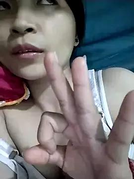 Callme213 on StripChat 