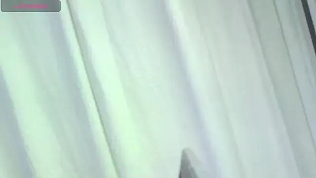 Freechat carolinesampaio on StripChat