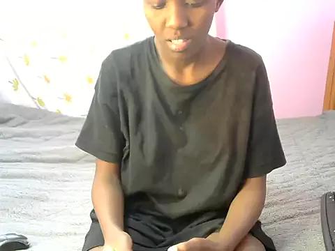 Caryyyl on StripChat 