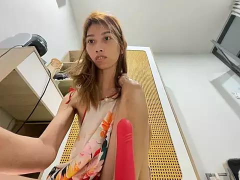 cave18hot on StripChat 