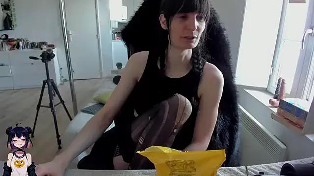 Freechat CeriseLapine on StripChat