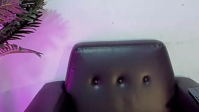 Freechat cherry_chel on StripChat