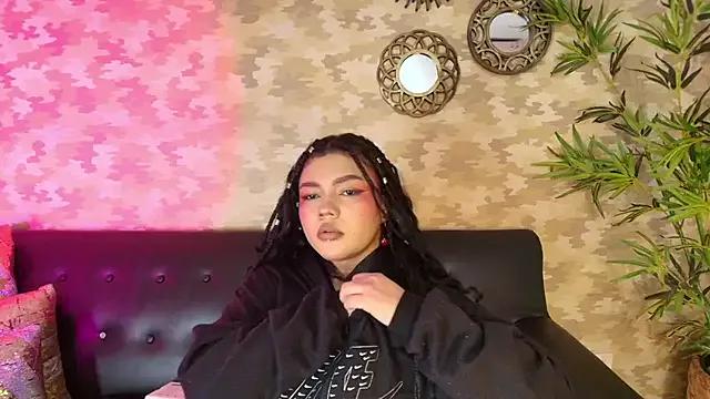 Freechat cherry_chel on StripChat