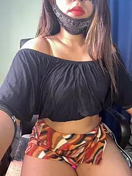 Cinderella-98 on StripChat 