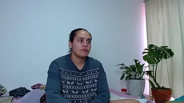 CleoAndAshley on StripChat 