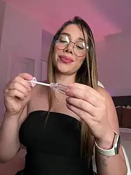 Freechat Condes_carmen on StripChat