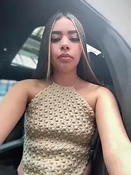 Cristina_pinkk on StripChat 