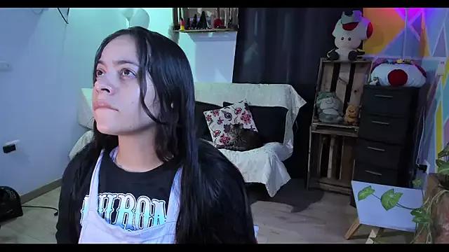 Cuttiealice on StripChat 
