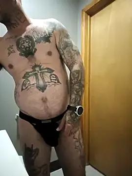 Freechat dadbod1178 on StripChat