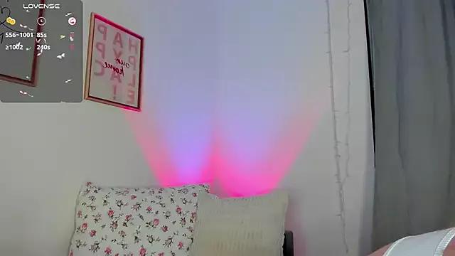 Private damn_cutie on StripChat