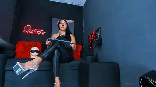 Freechat DelaneyStone on StripChat