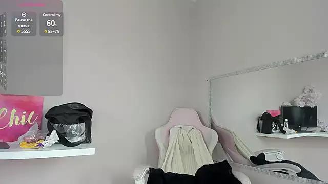 Freechat Elaine87_ on StripChat