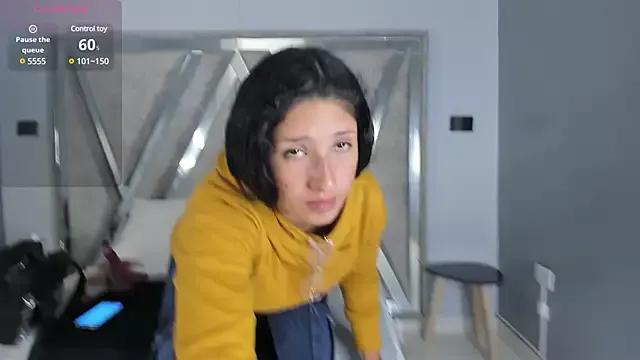 Freechat Elaine87_ on StripChat