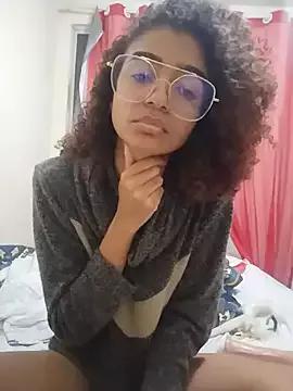 Freechat Emanuelle_manu on StripChat